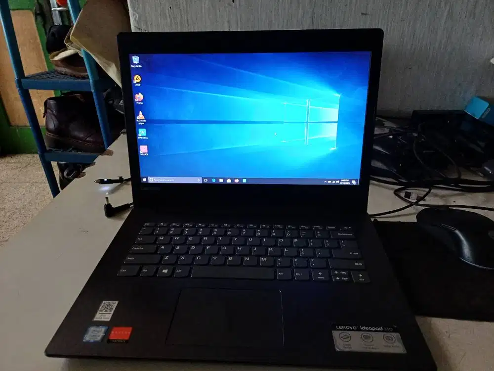 Jual Laptop Lenovo Ideapad 330 14IKB Ada Minus