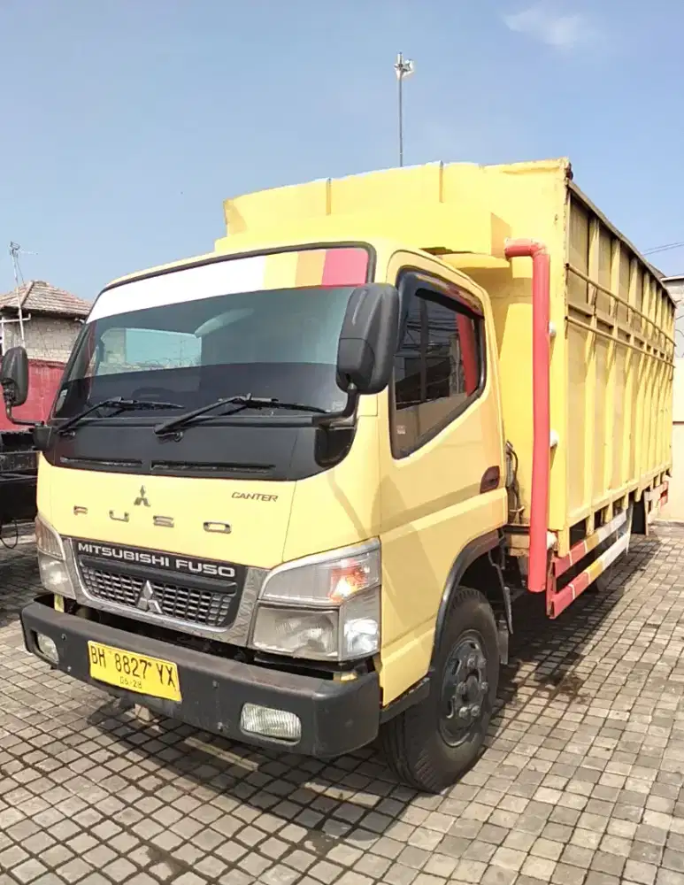 Truk Bak Central Mitsubishi Canter FE 74 HD, Thn 2022