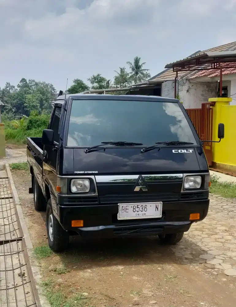 Mitsubishi Colt L300 Pick Up