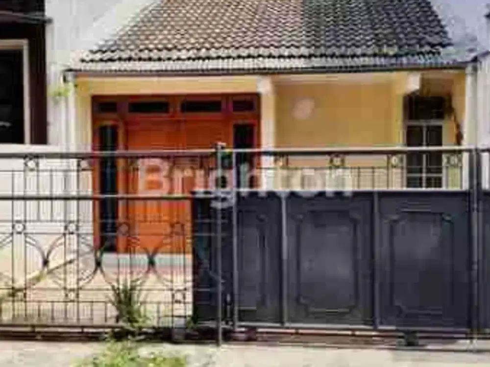 RUMAH 2 lantai di kedoya