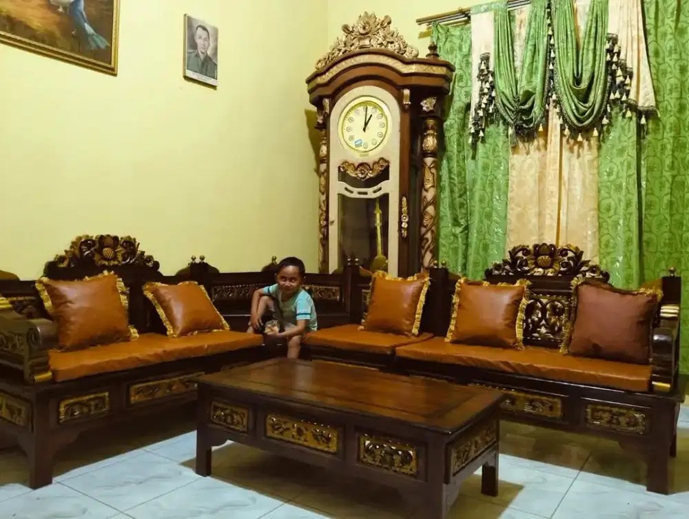 Kursi sudut Rahwana