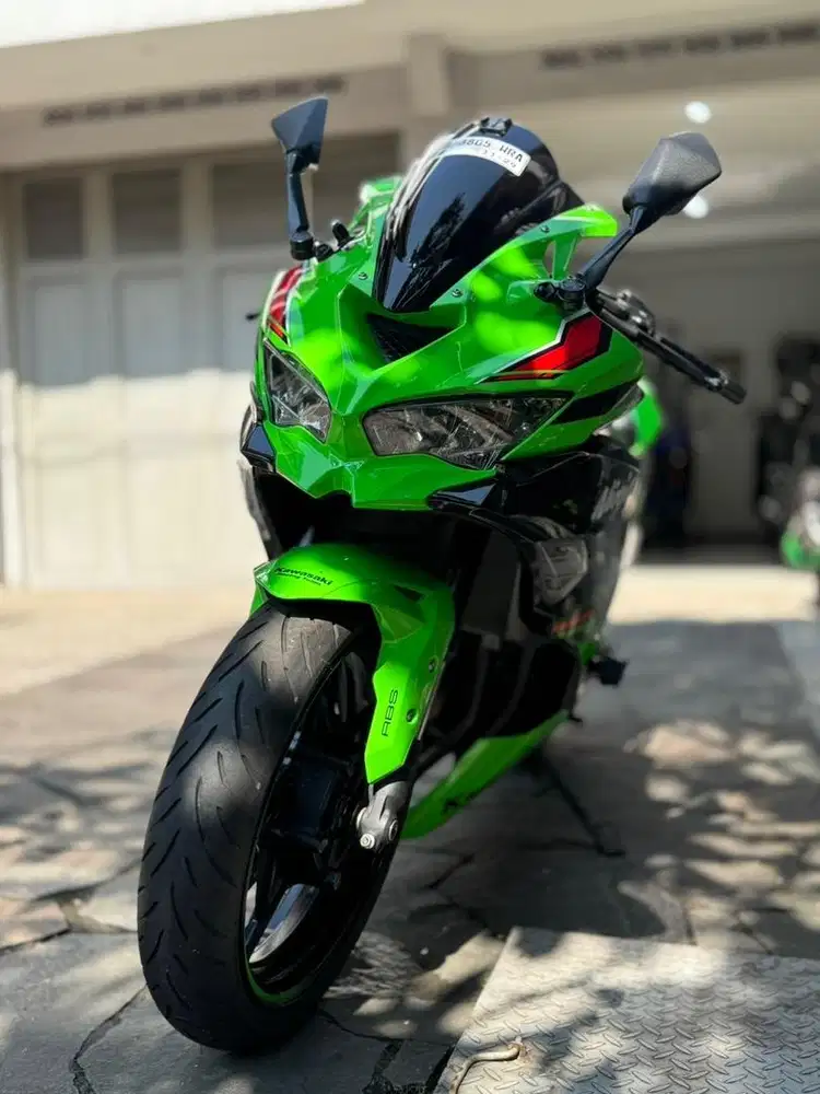 Kawasaki ZX25RR low km