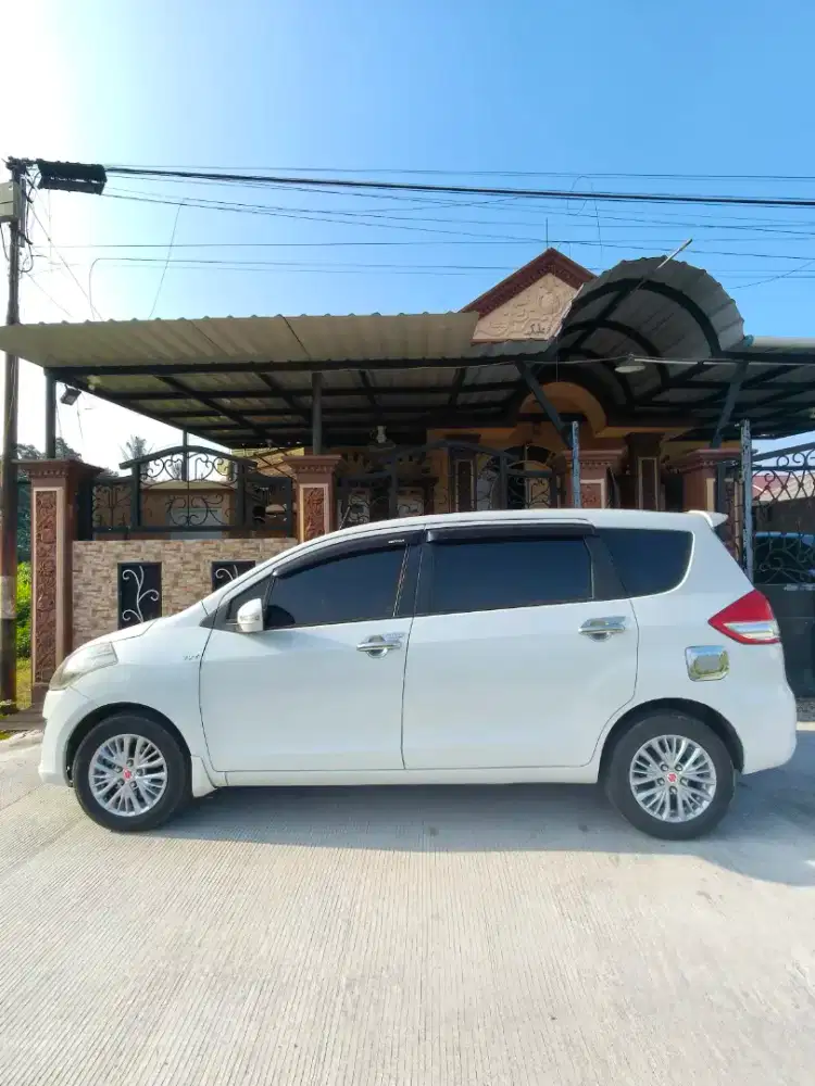 ERTIGA  GL AUTOMATIC SUZUKI