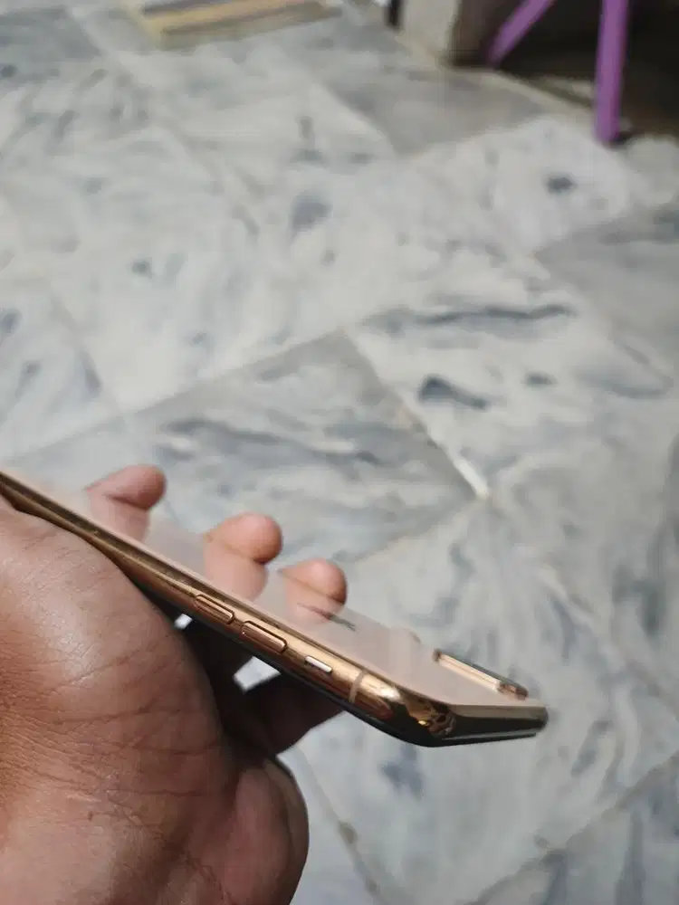 I Phone XS Max 64 gb