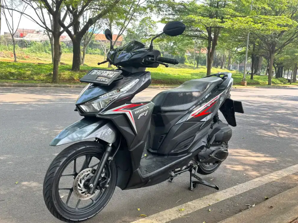 HONDA VARIO 125 OLD 2017 KONDISI BAGUS