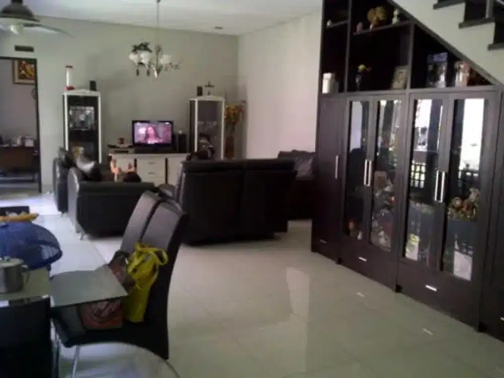 Rumah Bagus Furnished Taman Kopo Indah 3, Bandung