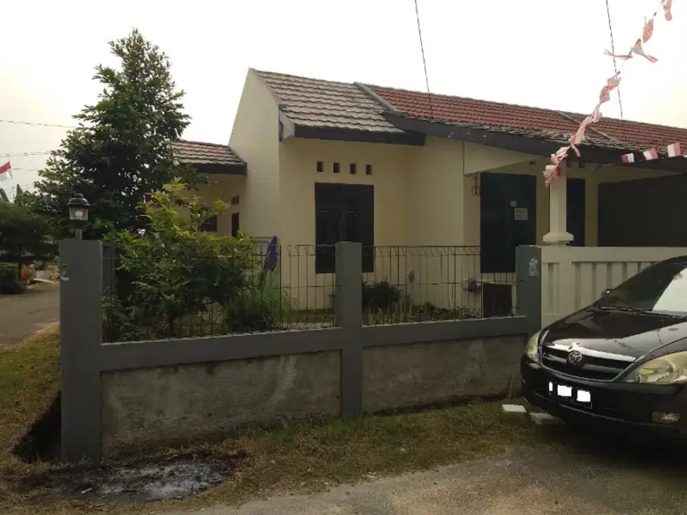 Dijual rumah second di Telaga kahuripan cluster ganesa2  kemang bogor