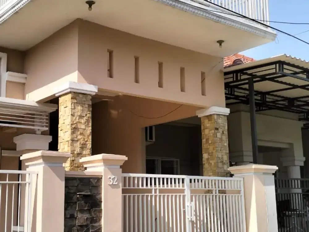 Disewakan Rumah Graha Tirta lokasi sangat strategis Waru sidoarjo SIU.A336