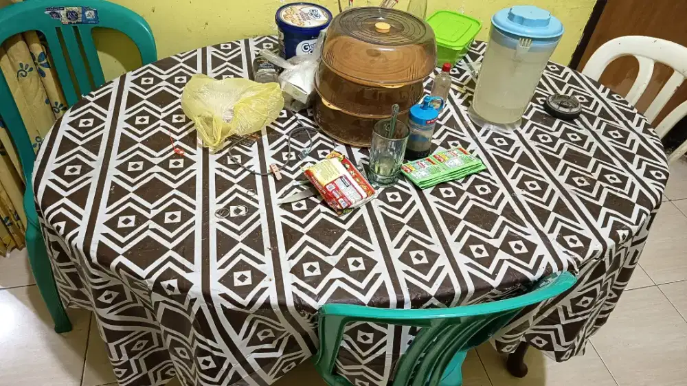 Meja makan 6kursi