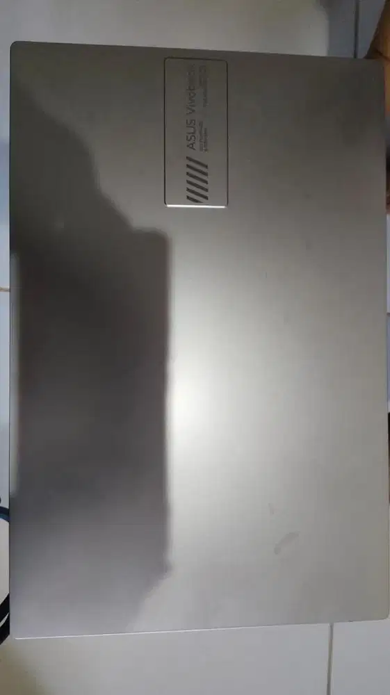 Asus vivobook AMD Ryzen 5