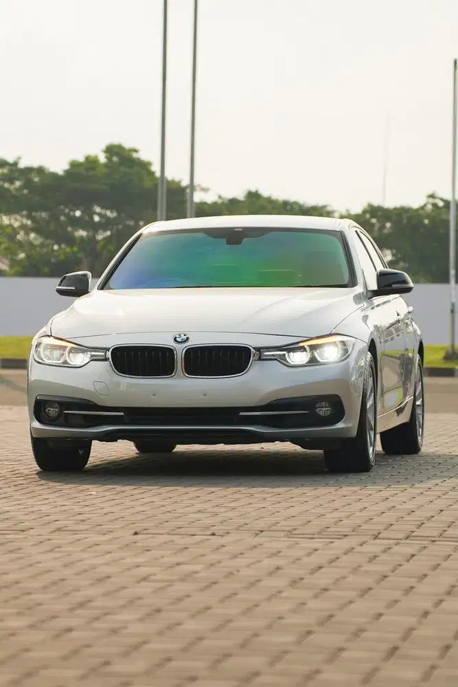 Odo Antik! BMW 320i Sport Facelift LCI 2017 F30 Mercy