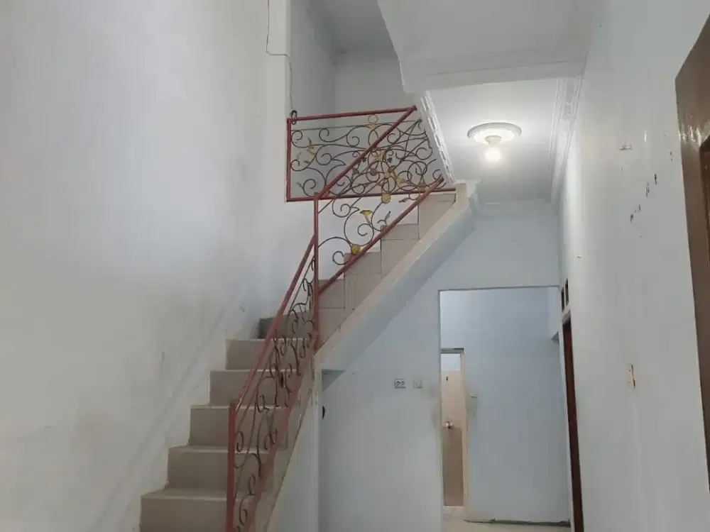 Murah 2 lantai Rumah di Gedangan Sidoarjo