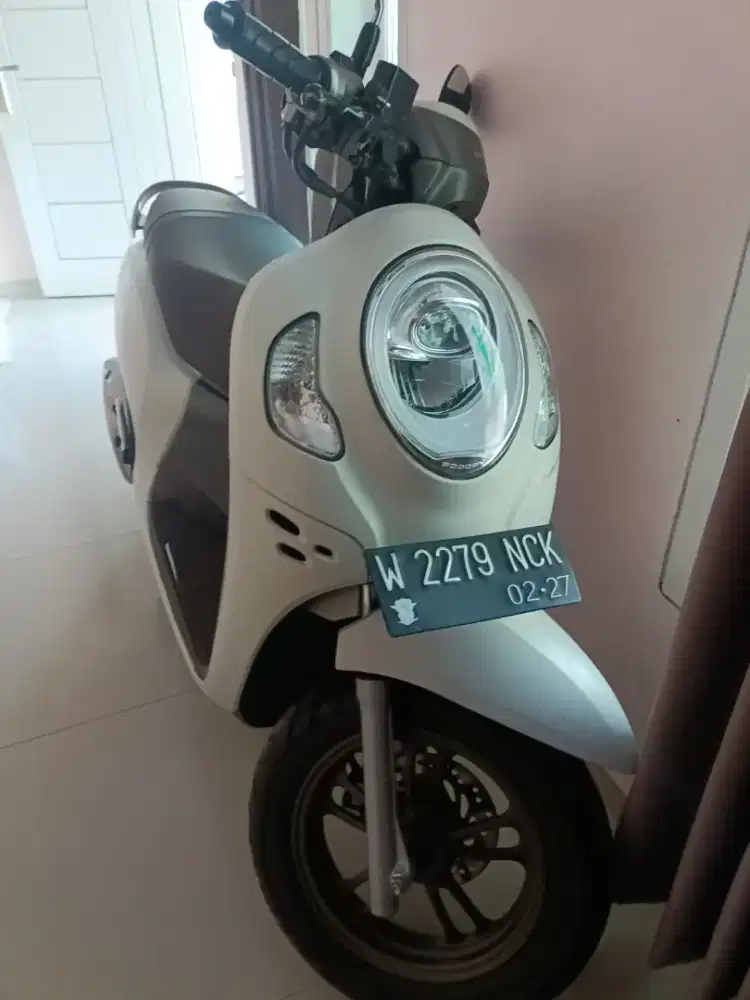 Scoopy keyless kayak baru