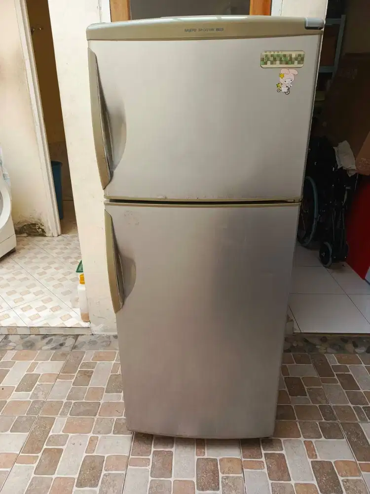 Kulkas 2 Pintu Sanyo SR-LV219N