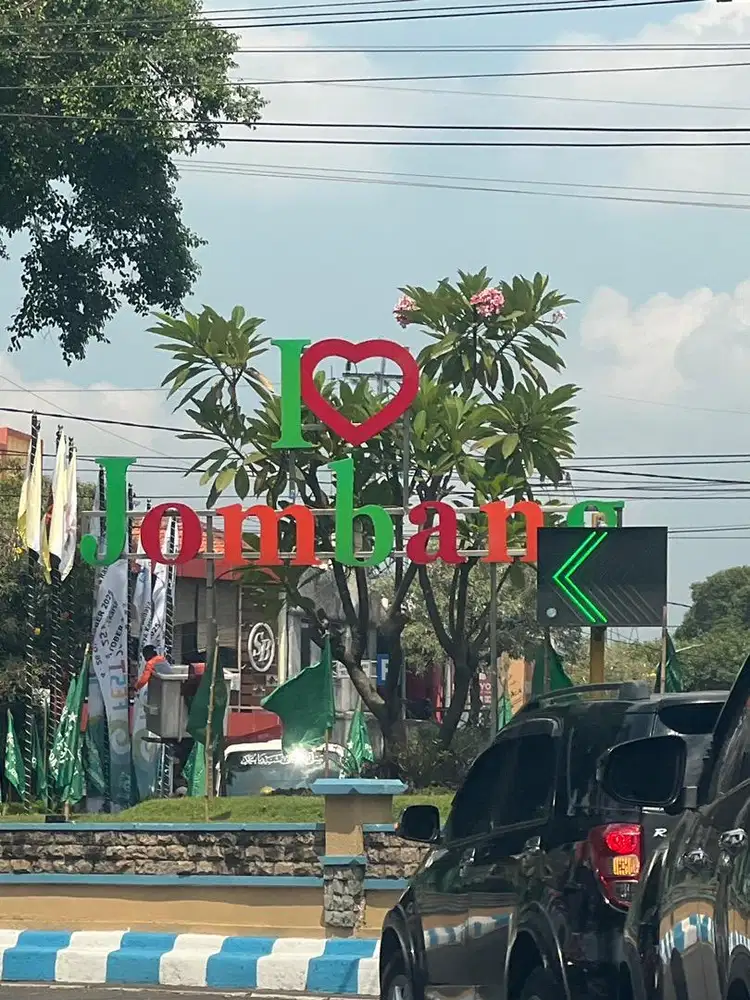 Dicari pembantu ( ART )
