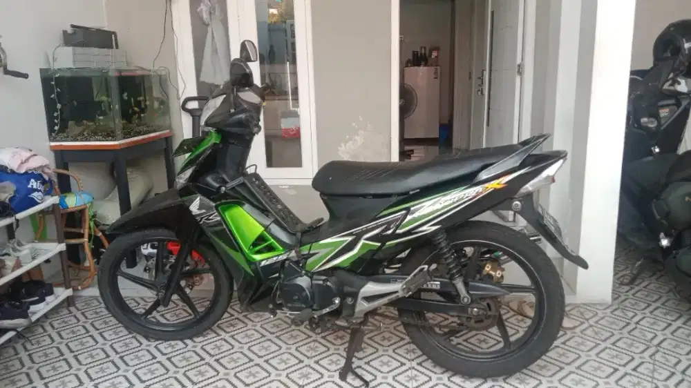 Supra X 125 tahun 2012