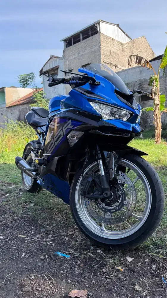ZX25R ABS Quick Shifter 2021