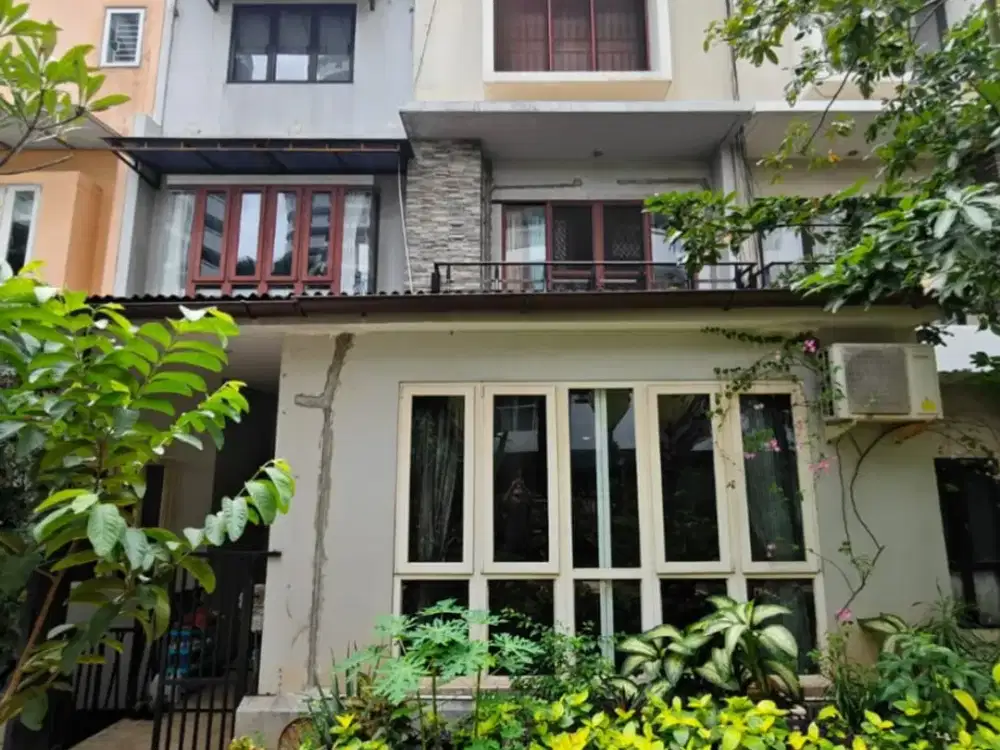UKU 9X17 DIJUAL HRG MENARIK RUMAH TOWNHOUSE SPRINGHILL KEMAYORAN RAPI 4 LANTAI DAN SIAP HUNI