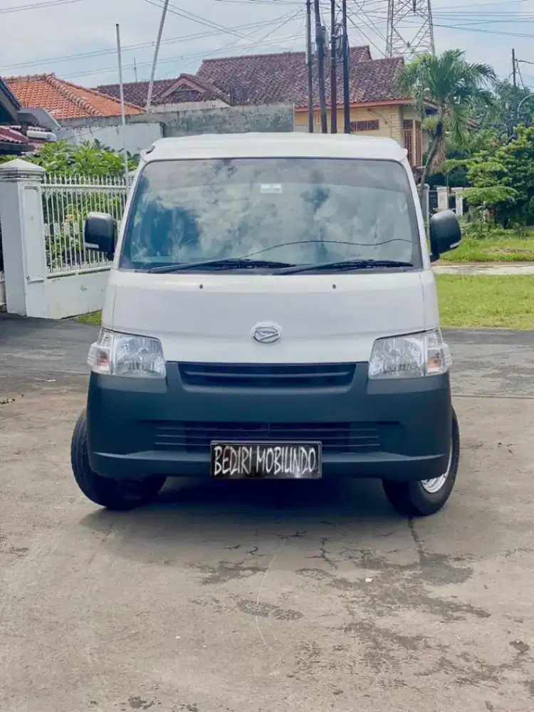 Daihatsu Gran Max Blind Van 1.3 Tahun 2019 Putih