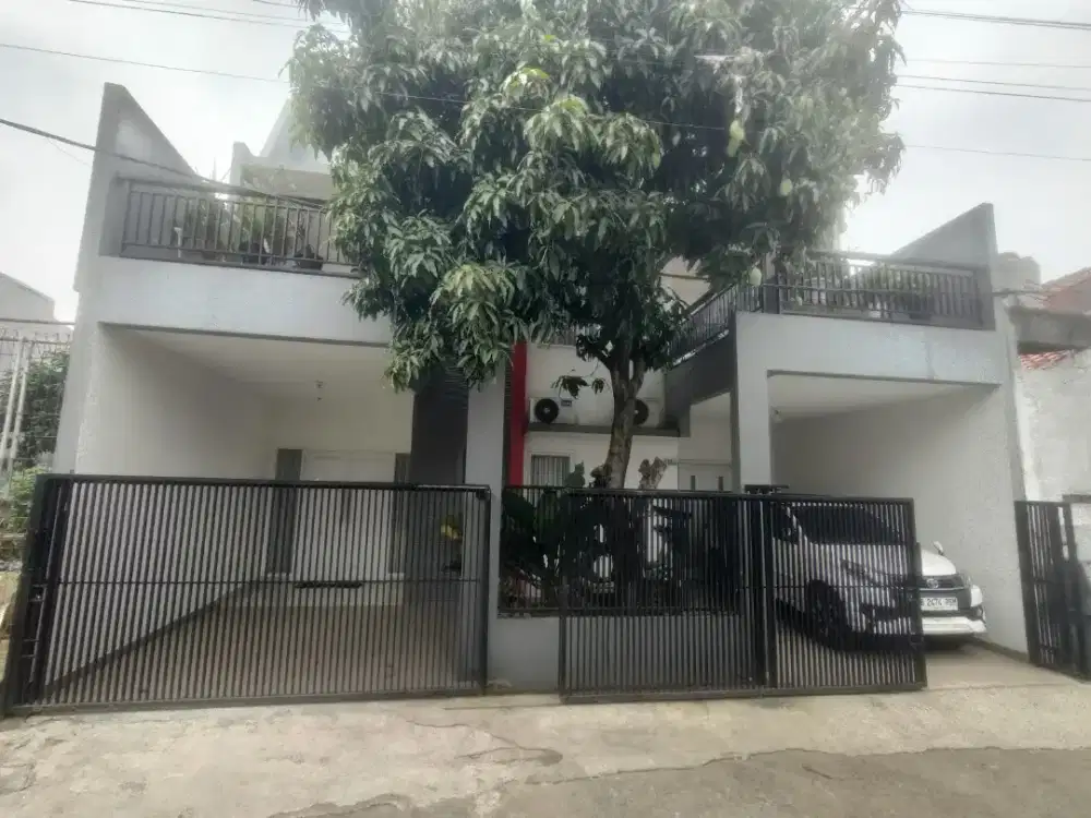 Rumah 2 lantai bebas banjir di bekasi