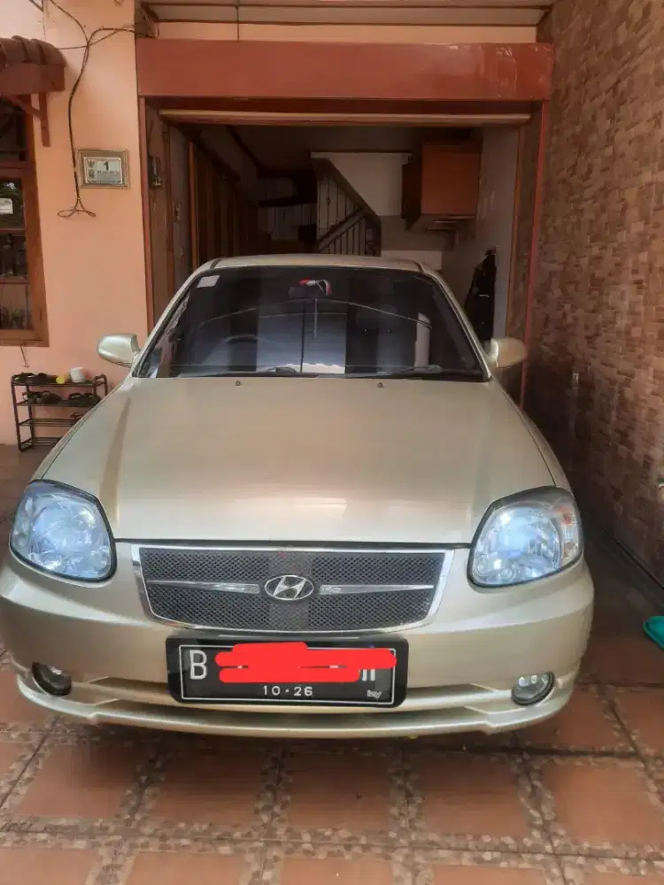 Dijual mobil Hyundai Avega 1.5 M/T Thn 2007
