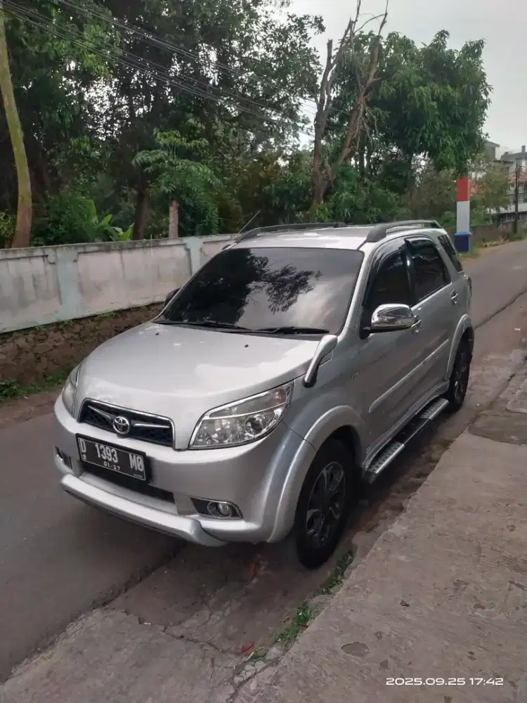 Jual Cepat Rush S 2010