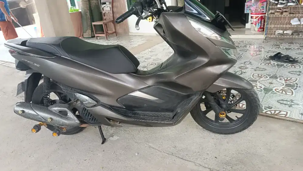 Honda pcx 2019 coklat bekas