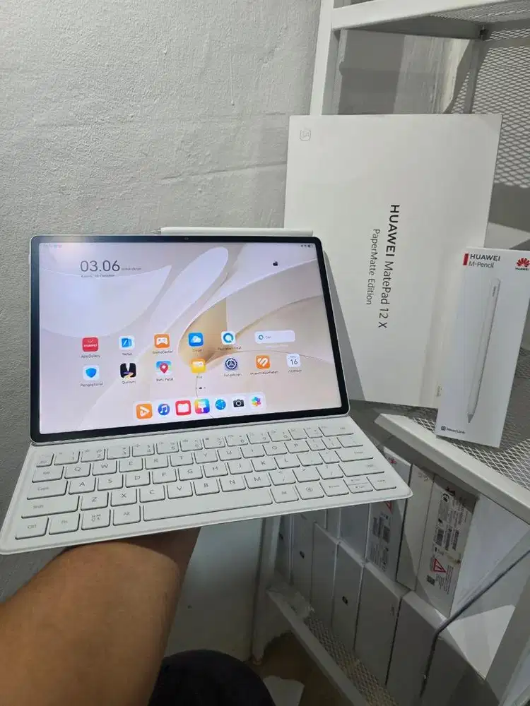 Huawei matepat 12x 12/256 + EWS