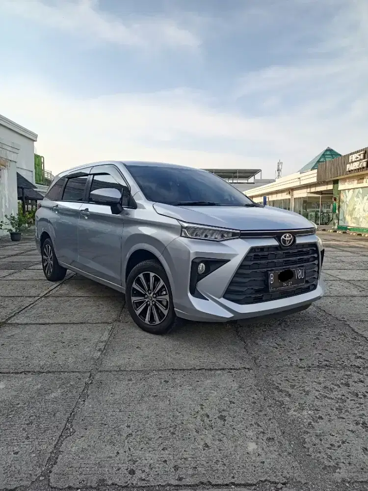 ( low km ) Avanza 1.5 g at km 23 rb thn 2022