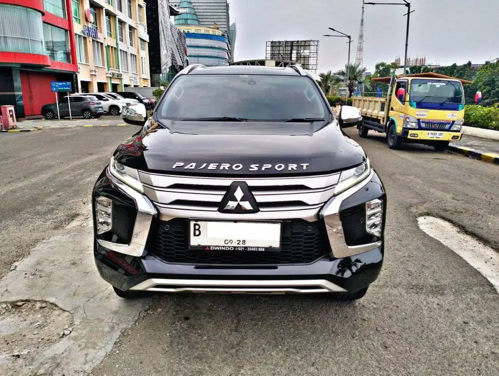 Mitsubishi Pajero Sport Dakar AT 2023