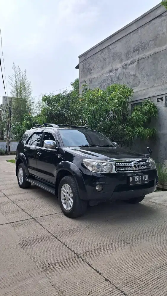 Toyota Fortuner 2011 Diesel