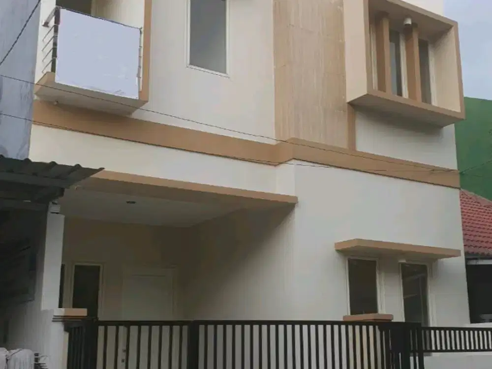 Rumah 2 Lantai Griya Asri Surabaya Area Nyaman Murah FER.A057