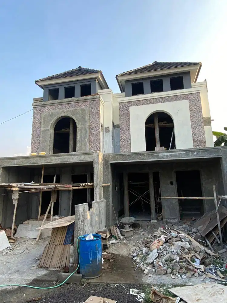 Rumah murah dua lantai di dolong semarang timur
