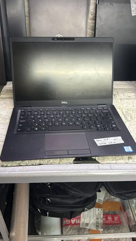 DELL LATITUDE 5300