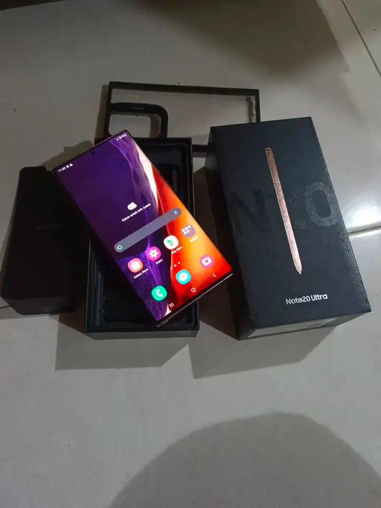 Samsung Note 20 Ultra 8/256 Sein fullset mlusss 98% lancar jaya joss