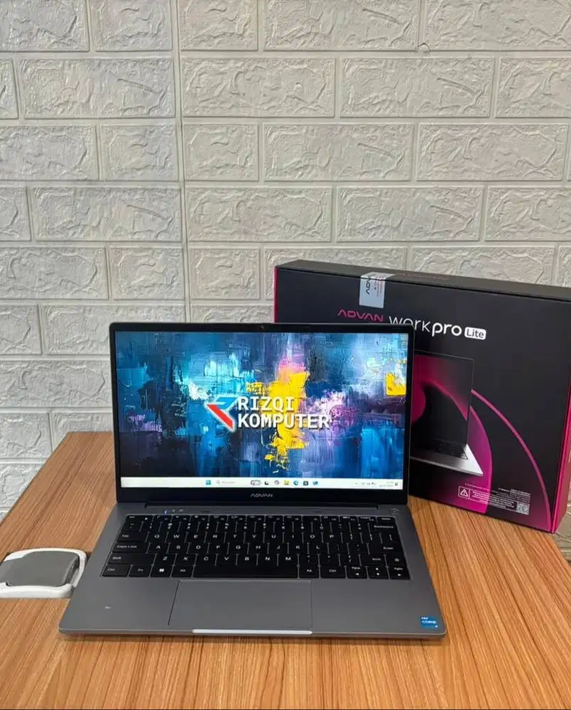 Advan WorkPro Lite 1701 Processor Intel Core i3-1220P Ram 8GB