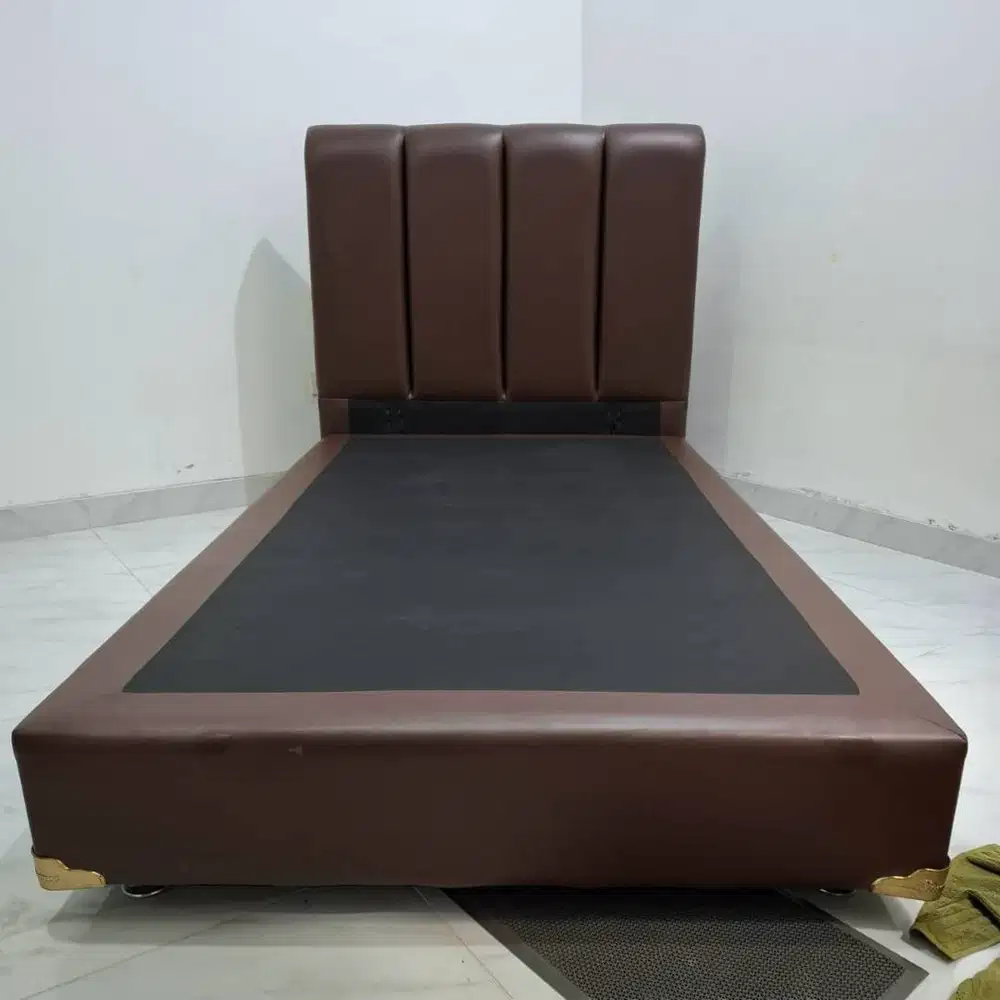 Dipan Ranjang + Kasur Tempat Tidur Ukuran 120 x 200 Single