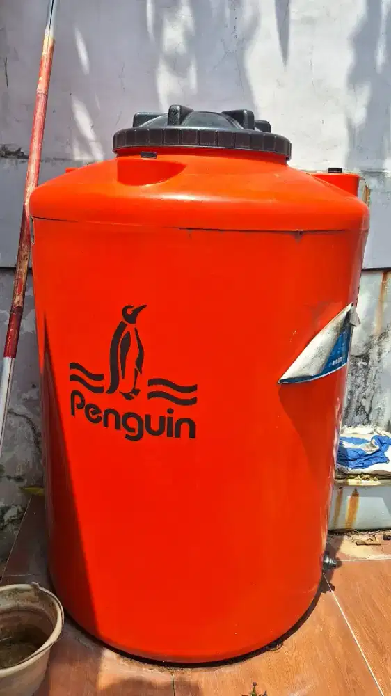 Toren / tangki air merk penguin 650 liter