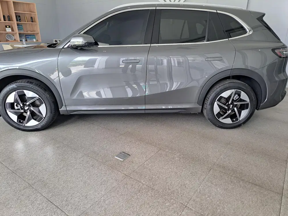 Geely EX5 2025 Listrik
