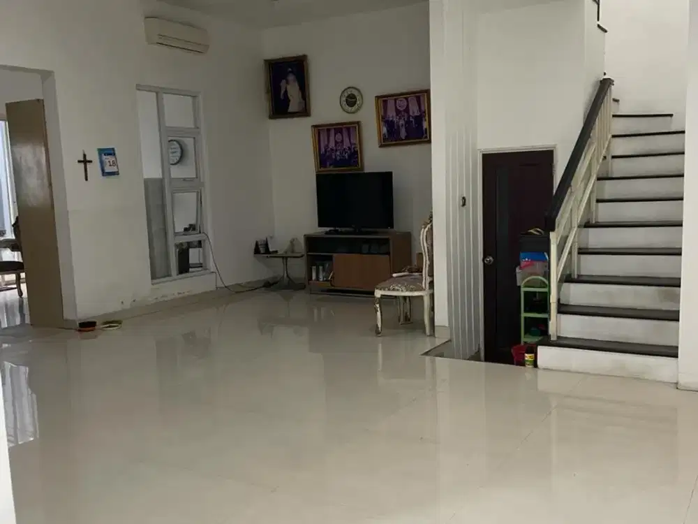 A32 Rumah Bagus Furnished Termurah Jual Cepat di Tomang Tanjung Duren