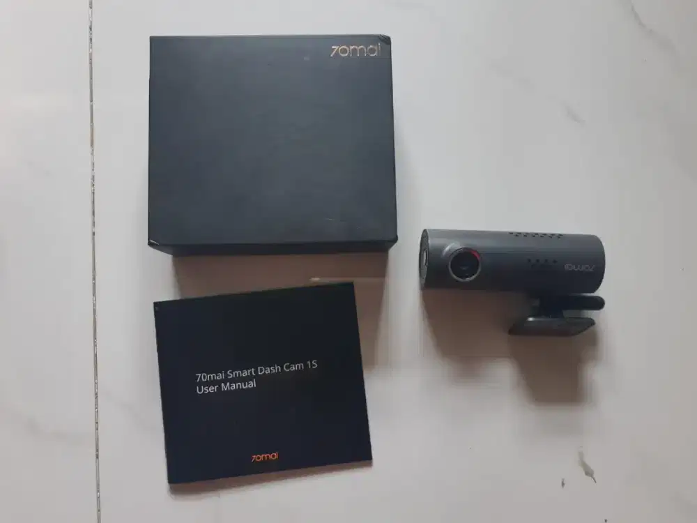 Dashcam 70mai + Micro SD 32GB