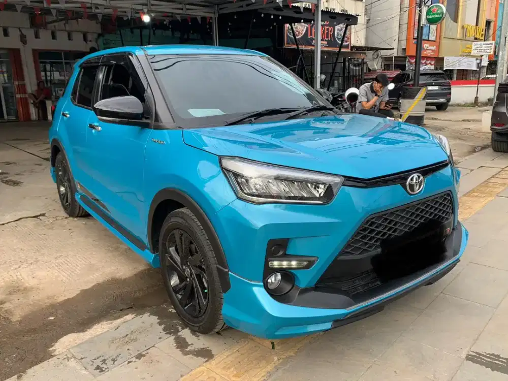 Toyota Raize 1.0T GR Sport AT 2023