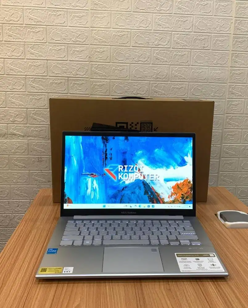 Asus VivoBook E1404GA