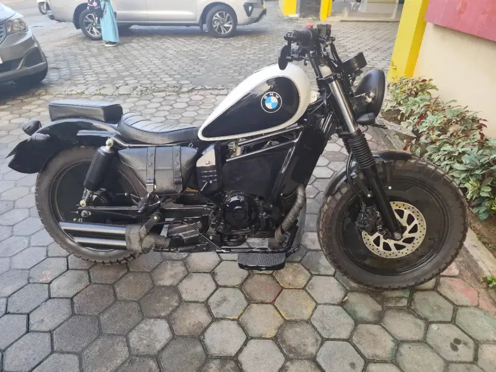 Japstyle custom basic byson