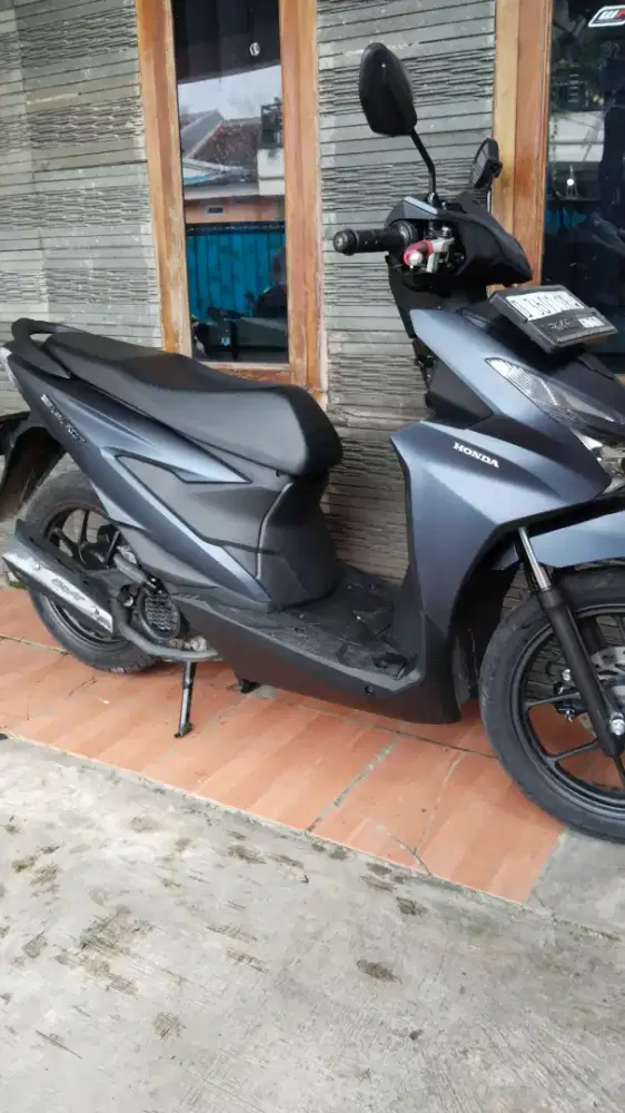 Beat 2024 mulus KM 1900