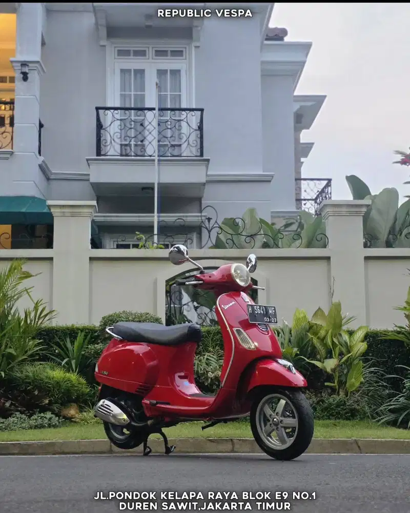 UNIT TERMURAH VESPA LX 150 2V IE TH 2011 WARNA MERAH Perfect Condition