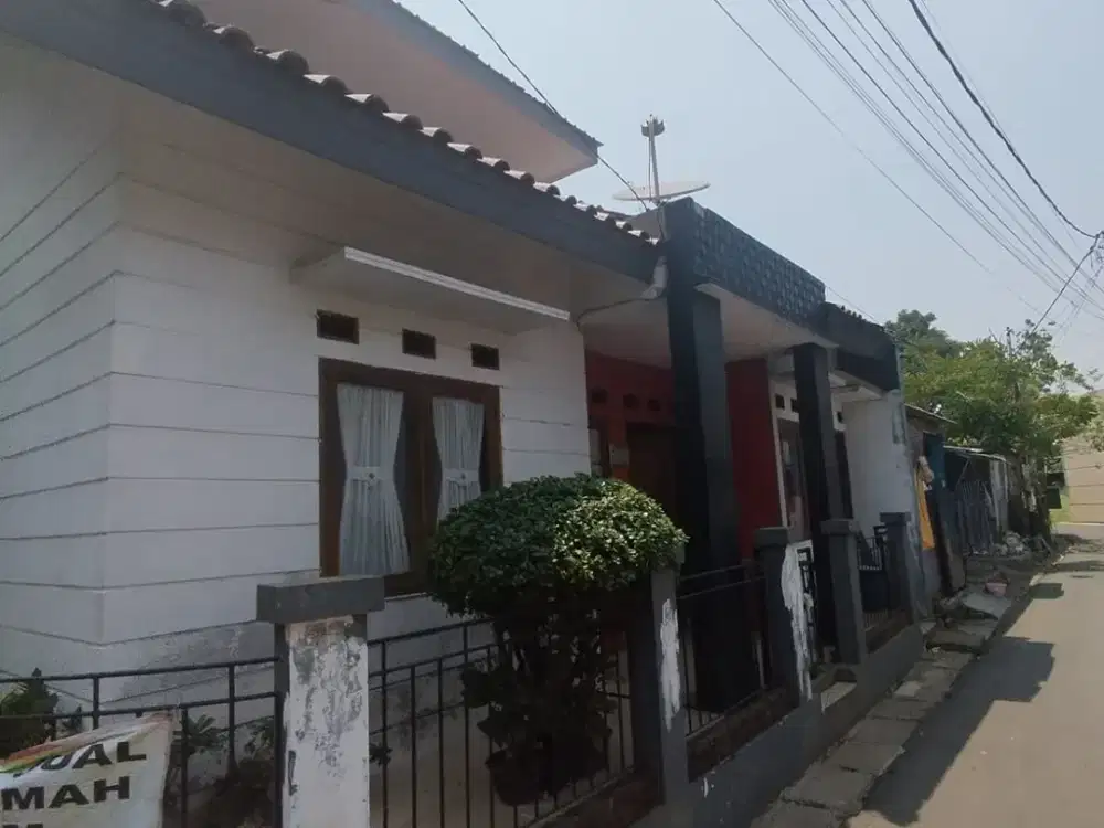 Rumah SHM LT 114 Siap KPR 7 Menit ke Trans Studio Mall Cibubur J-31125