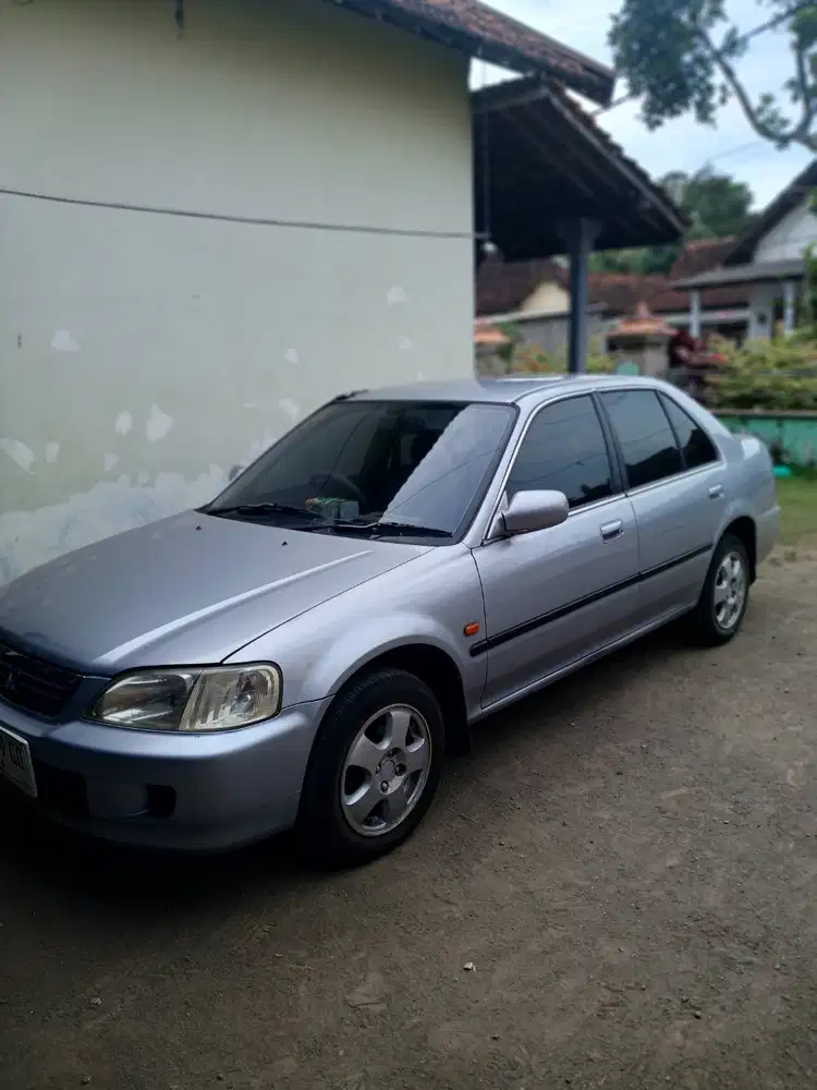JUAL MOBIL HONDA CITY Z TAHUN 2001