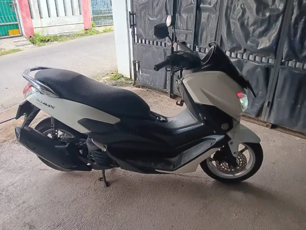 Dicari pembeli Nmax 2017 White