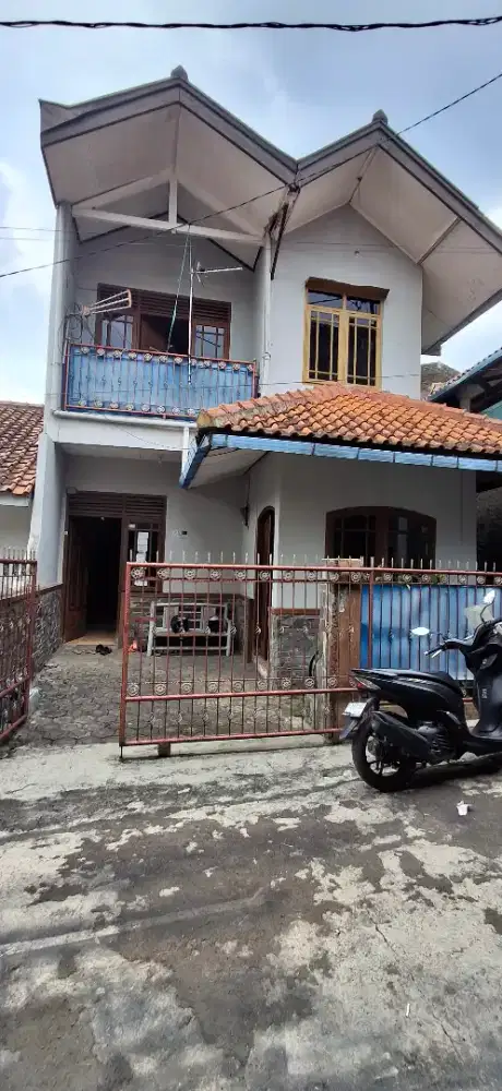 Dijual Rumah lokasi strategis harga nego